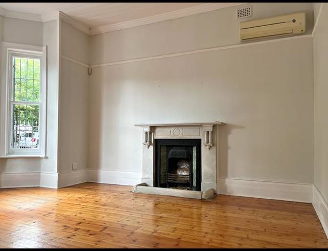 BUSINESS PROPERTY TO RENT IN RONDEBOSCH